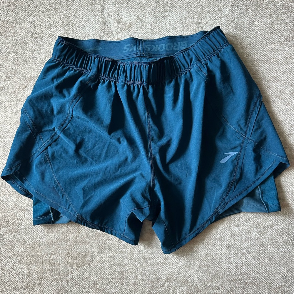 Brooks Chaser 2 in 1 shorts